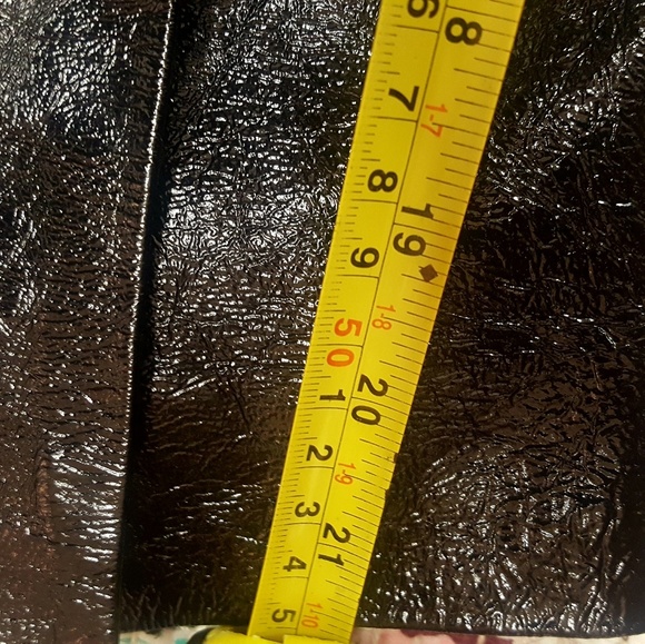 Patent Leather Cropped Trench by Bebe - Picture 7 of 8